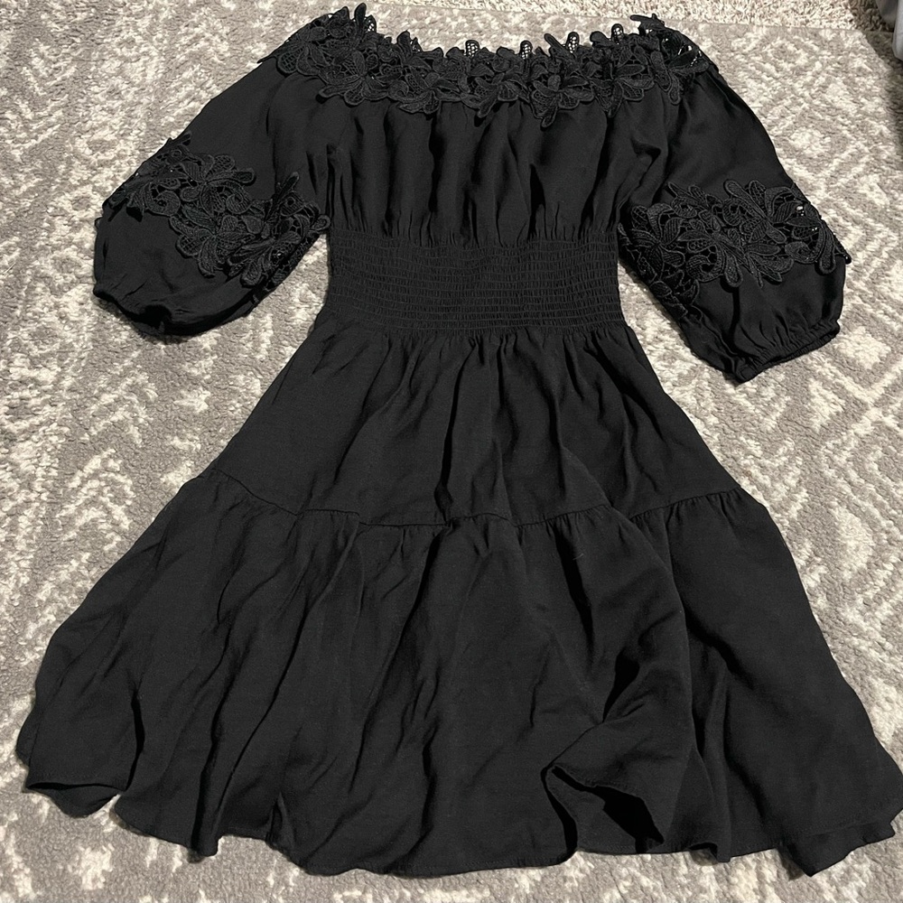 Gianni Bini Black Off-Shoulder Mini Dress